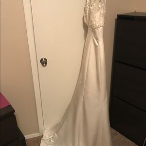 Wedding dress